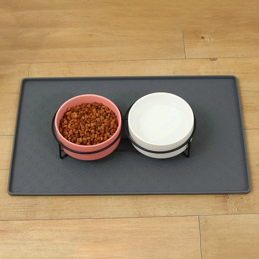 Pet Placemat Nonspill Easy to Clean Foldable Cat and Dog Feeding Mat Silicone Non-slip Waterproof Pet Mat