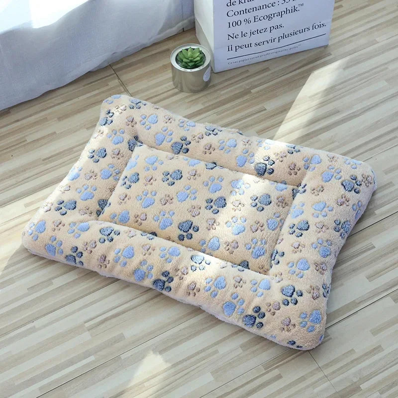 Double-sided Pet Mat Mats Short Plush Pet Sleeping Bed for Cats Small Dogs Cute Pet Pad Blanket Warm Kitten Cushion Cat Sofa Bed