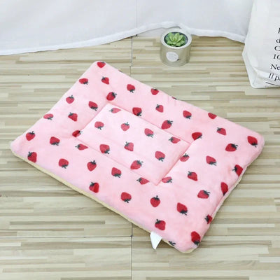 Double-sided Pet Mat Mats Short Plush Pet Sleeping Bed for Cats Small Dogs Cute Pet Pad Blanket Warm Kitten Cushion Cat Sofa Bed